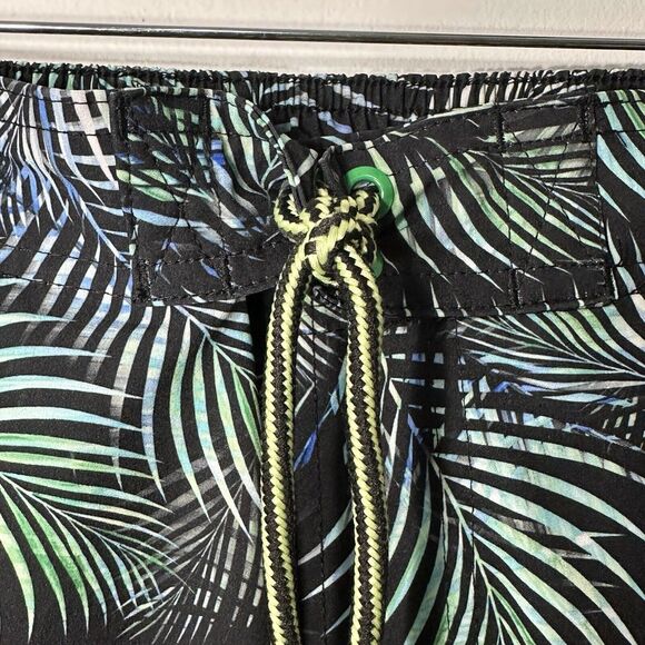 George Shorts Men’s L(36-38) Swim Trunks Nature Print Drawstring W/ Pockets - Picture 3 of 11